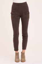 Load image into Gallery viewer, XCVI Araxie Legging