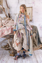 Load image into Gallery viewer, Magnolia Pearl Flight Flowers Frida Nago Sweatshirt.