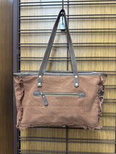 Load image into Gallery viewer, Myra Loskop Small Bag