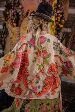 Load image into Gallery viewer, Magnolia Pearl Birch Daigo Kimono
