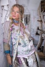Load image into Gallery viewer, Magnolia Pearl Flight Flowers Frida Nago Sweatshirt.
