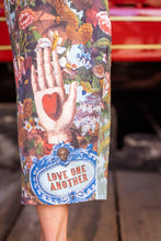 Load image into Gallery viewer, Market of Stars Love Language Linen Cropped Artist Pant w/ Flowers