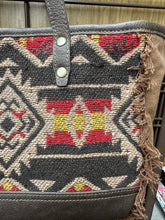 Load image into Gallery viewer, Myra Loskop Small Bag