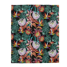 Load image into Gallery viewer, Anuschka Plush Throw
