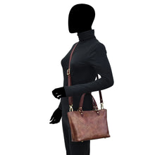 Load image into Gallery viewer, Anuschka Medium Tote