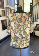 Load image into Gallery viewer, Market Of Stars I Dream In Flowers Lux Tee