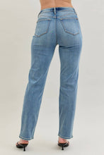 Load image into Gallery viewer, Judy Blue Jeans HW Straight Fit