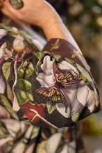 Load image into Gallery viewer, Market of Stars Fleur De Lune Pixie Duster Crop Kimono w/ Florals & Bees