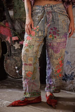 Load image into Gallery viewer, Magnolia Pearl Ladybug Musette Denims