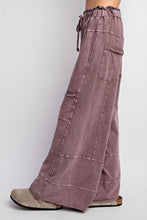 Load image into Gallery viewer, Easel Mineral Washed Terry Knit Cargo Sweatpants