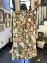 Load image into Gallery viewer, Market Of Stars I Dream In Flowers Lux Tee