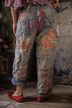 Load image into Gallery viewer, Magnolia Pearl Ladybug Musette Denims