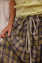 Load image into Gallery viewer, Magnolia Pearl Love More Bloomers