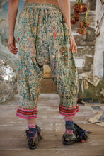 Load image into Gallery viewer, Magnolia Pearl Piecewise Kiki Bloomers