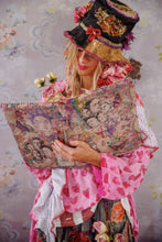 Load image into Gallery viewer, Magnolia Pearl Frida Mi Musa Notebook