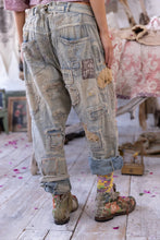 Load image into Gallery viewer, Magnolia Pearl Two Lambs Kalle Denims
