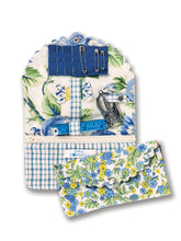 Load image into Gallery viewer, April Cornell Provence Patchwork Sewing Kit