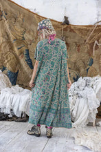 Load image into Gallery viewer, Magnolia Pearl Floral Blockprint Tee Dress