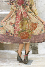 Load image into Gallery viewer, Magnolia Pearl Applique Ebie Dress