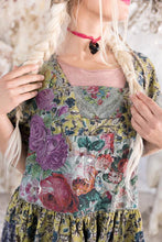 Load image into Gallery viewer, Magnolia Pearl Applique Taigi Dress