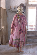 Load image into Gallery viewer, Magnolia Pearl Ruby Star Dress