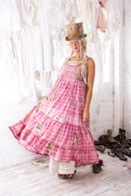 Load image into Gallery viewer, Magnolia Pearl Clementine Tiered Slip