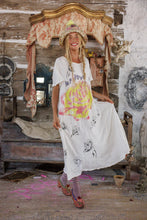 Load image into Gallery viewer, Magnolia Pearl Let Love In T Dress