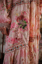 Load image into Gallery viewer, Magnolia Pearl Della Dreamer Dress