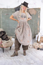 Load image into Gallery viewer, Magnolia Pearl Star Child Gloria Dress