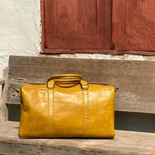 Load image into Gallery viewer, Pranee Bags Austin Duffel Bag