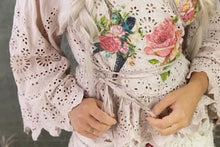 Load image into Gallery viewer, Magnolia Pearl Eyelet Lise Lotte Piano Shawl