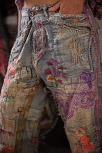 Load image into Gallery viewer, Magnolia Pearl Ladybug Musette Denims