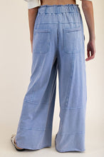 Load image into Gallery viewer, Easel Mineral Washed Terry Knit Cargo Sweatpants