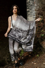 Load image into Gallery viewer, Market of Stars Stargazer Scarf