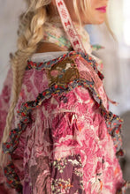 Load image into Gallery viewer, Magnolia Pearl Bach Cropped Jacket