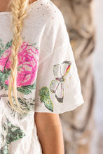 Load image into Gallery viewer, Magnolia Pearl Flor Dr La Pasion T