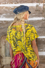 Load image into Gallery viewer, Magnolia Pearl Mural Frida T