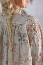 Load image into Gallery viewer, Magnolia Pearl Print Coredelia Night Shirt