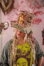 Load image into Gallery viewer, Magnolia Pearl Butterfly Appliqué Hat