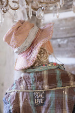 Load image into Gallery viewer, Magnolia Pearl Jacquard The Beau Top Hat