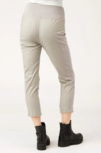 Load image into Gallery viewer, XCVI High Waist Jetter