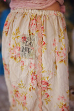 Load image into Gallery viewer, Magnolia Pearl Floral Khloe Bloomers