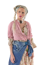 Load image into Gallery viewer, Magnolia Pearl Floral Odetta Cropped Jacket