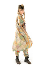 Load image into Gallery viewer, Magnolia Pearl Quiltwork Berkeley Duster