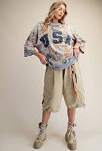 Load image into Gallery viewer, Easel 3/4 Sleeve USA Patch Sweatshirt