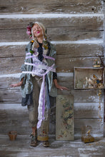 Load image into Gallery viewer, Magnolia Pearl Black Sabbath Saffi Jacket