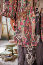 Load image into Gallery viewer, Magnolia Pearl Applique Cyrene Coat