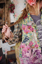 Load image into Gallery viewer, Magnolia Pearl Anna Billy Earl Jacket