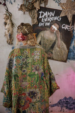 Load image into Gallery viewer, Magnolia Pearl Kontessa Kimono