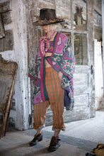 Load image into Gallery viewer, Magnolia Pearl Applique Hippie Coat